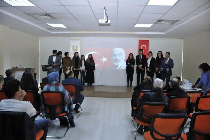 Mehmet Akif Ersoy’u anma ve anlama etkinliği yapıldı G1