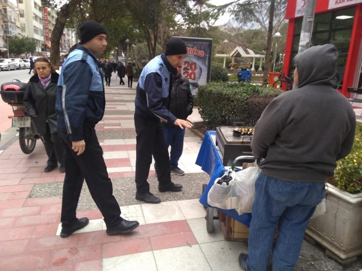 Manisa&rsquo;da dilenci ve seyyar operasyonu
