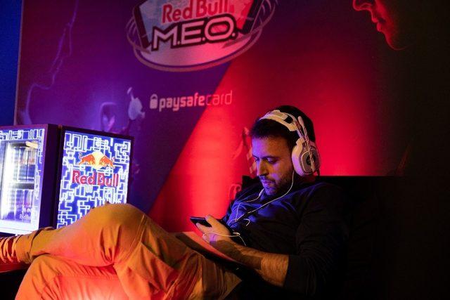 M.E.O. Clash Royale oyununda şampiyon belli oluyor