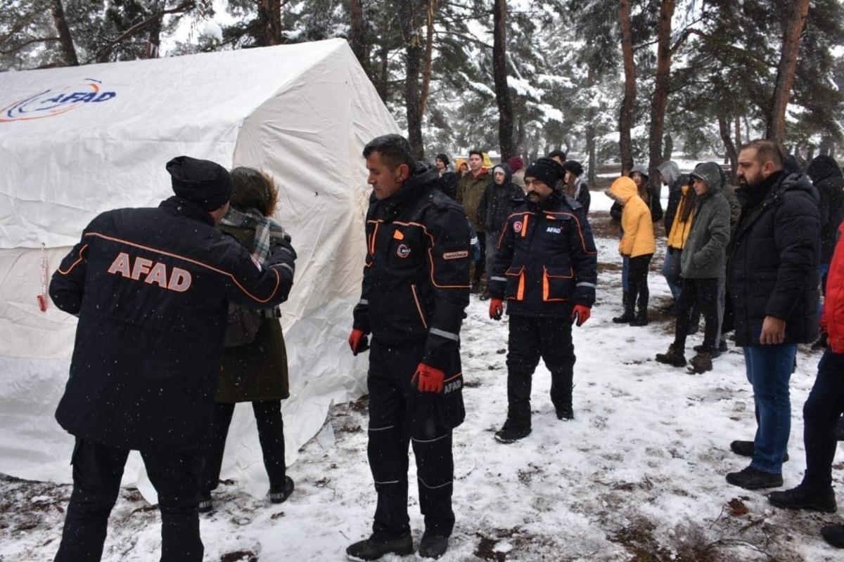 Bin 600 rakımlı yaylada arama kurtarma tatbikatı