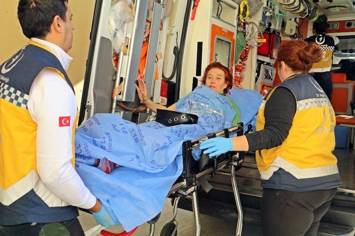 Komşusuyla gürültü kavgasına giren kadın bıçaklandı G3