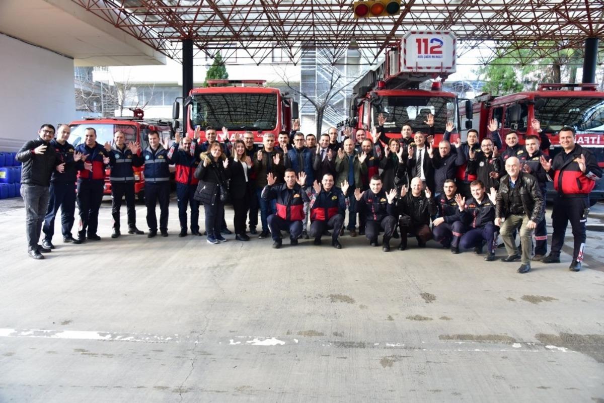 İşaret dili eğitimini başarıyla tamamladılar