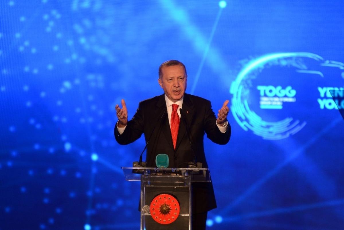 Yerli otomobil g&ouml;r&uuml;c&uuml;ye &ccedil;ıktı