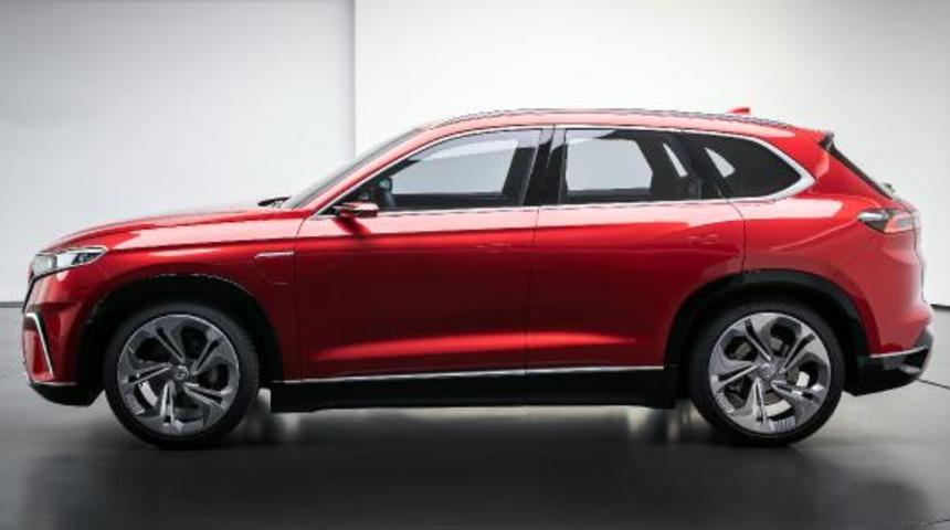 Ekrem İmamoğlu ve Ahmet Davutoğlu'ndan yerli otomobil paylaşımları!