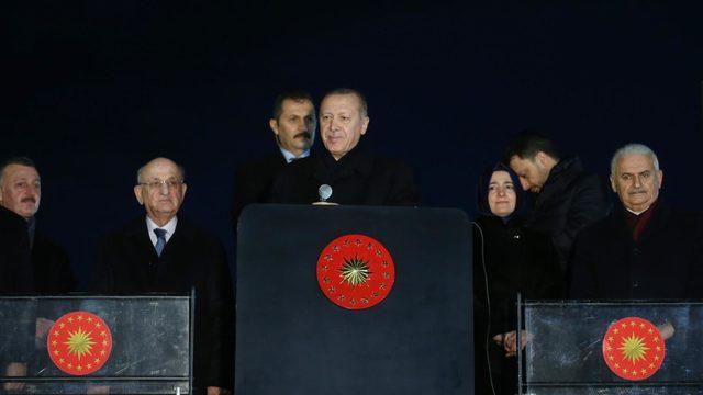 Türkiye'nin otomobili tanıtıldı, Cumhurbaşkanı ilk siparişi verdi (2)