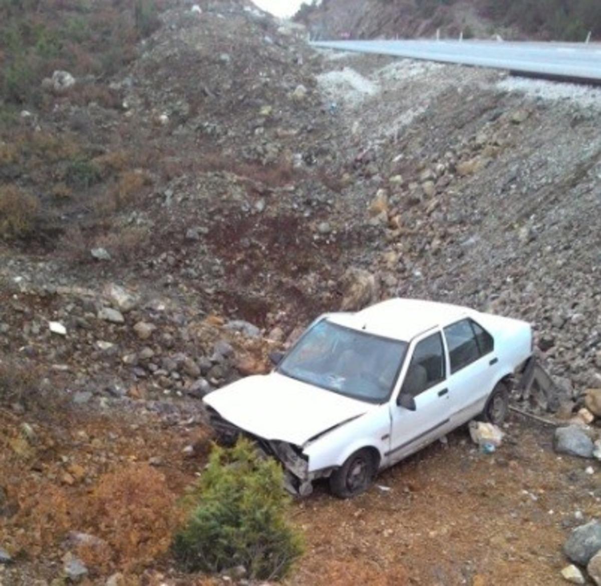 Tavşanlı&rsquo;da trafik kazası: 4 yaralı