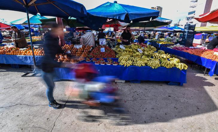 Evde yılbaşı kutlamanın maliyeti en az 150 TL G4