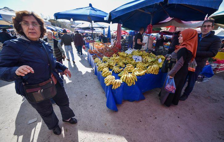 Evde yılbaşı kutlamanın maliyeti en az 150 TL G3