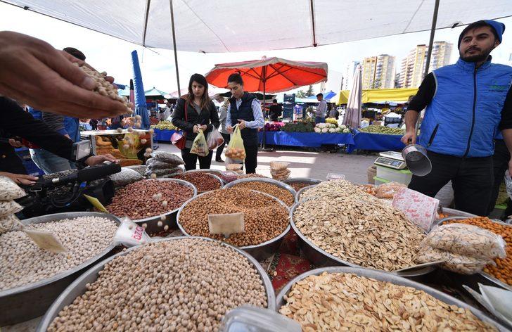 Evde yılbaşı kutlamanın maliyeti en az 150 TL G1