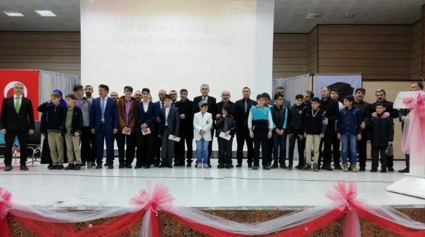 İmam Hatip Ortaokullar arası mesleki yarışmalar yapıldı