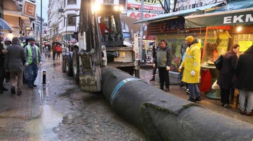 Ordu’da belediyeden görülmemiş uygulama! Vatandaşın ayağına halı serildi