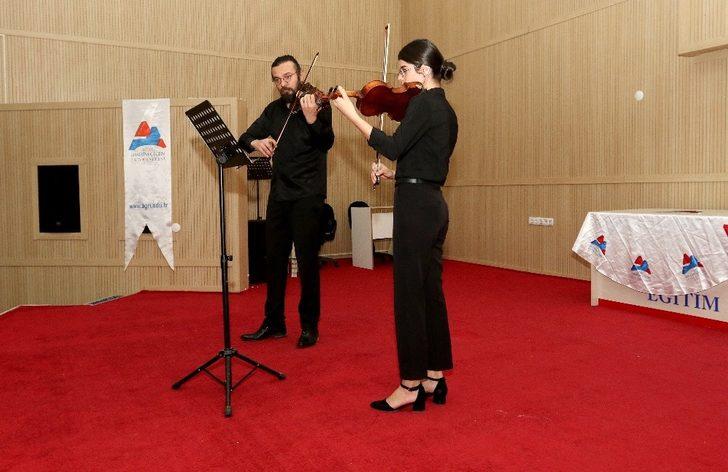 Ağrı İbrahim Çeçen Üniversitesi’nde Duo Keman resitali G2