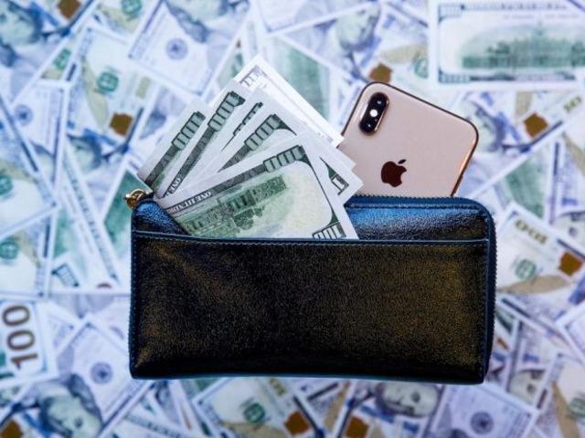 6 ay taksitli iPhone imkanı sunuyor