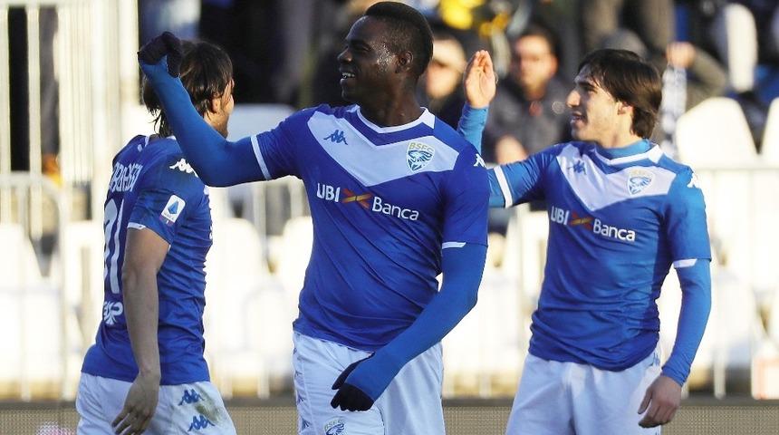 CFR Cluj Mario Balotelli'nin peşinde