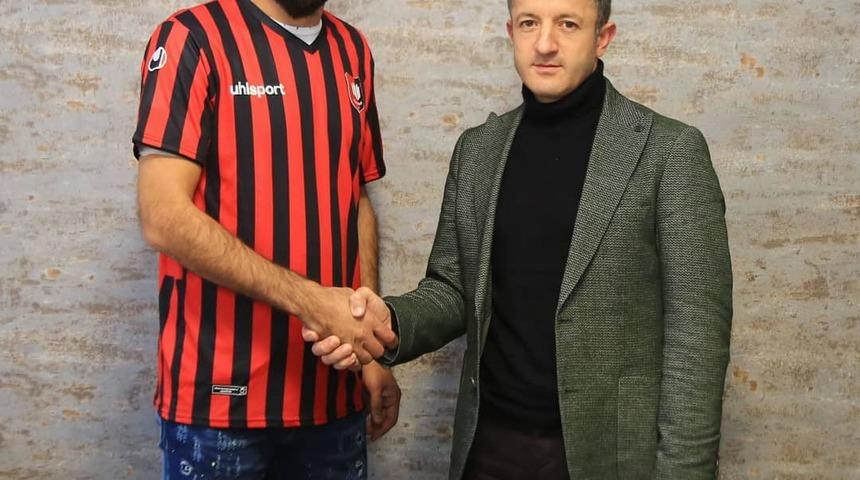 Uşakspor Yaser'le anlaştı