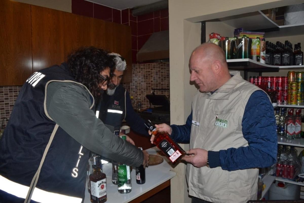 Yılbaşı &ouml;ncesi alkoll&uuml; mekanlarda denetim