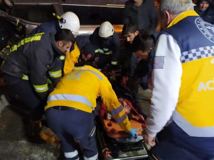 Van’da trafik kazası: 4 yaralı G4