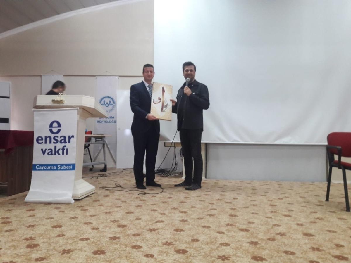 İmam Hatip Lisesi &ouml;ğrencileri stand-up Demirkaynak&rsquo;la buluştu