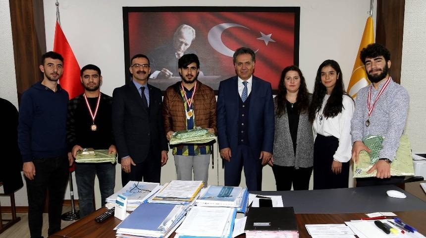 Satran&ccedil; Turnuvası d&uuml;zenlendi