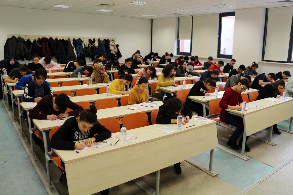 Deneme YKS'ye ge&ccedil; kalanlar alınmadı