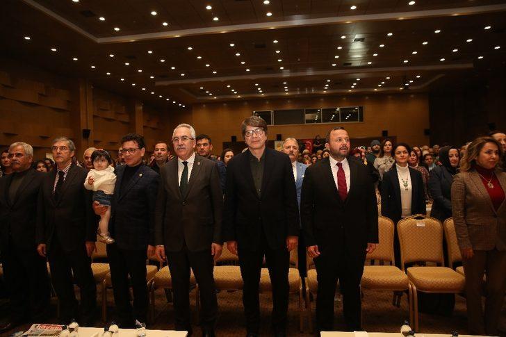 Türel, yeni imajıyla dikkat çekti G3