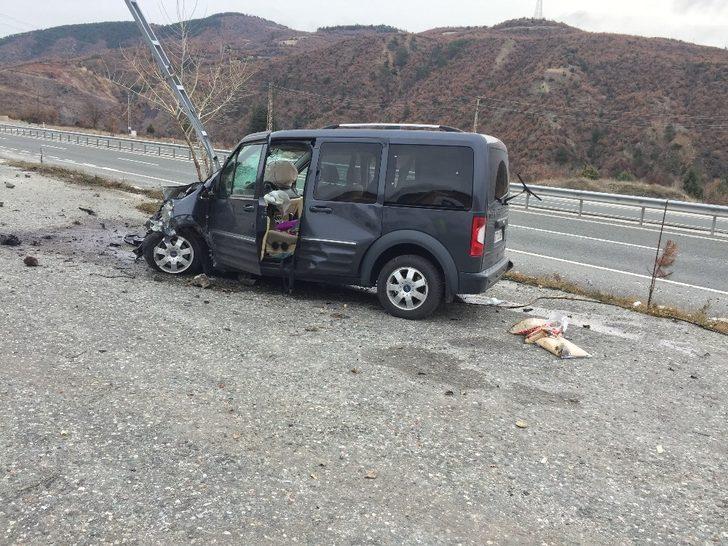 Tosya’da trafik kazası: 2 yaralı G2