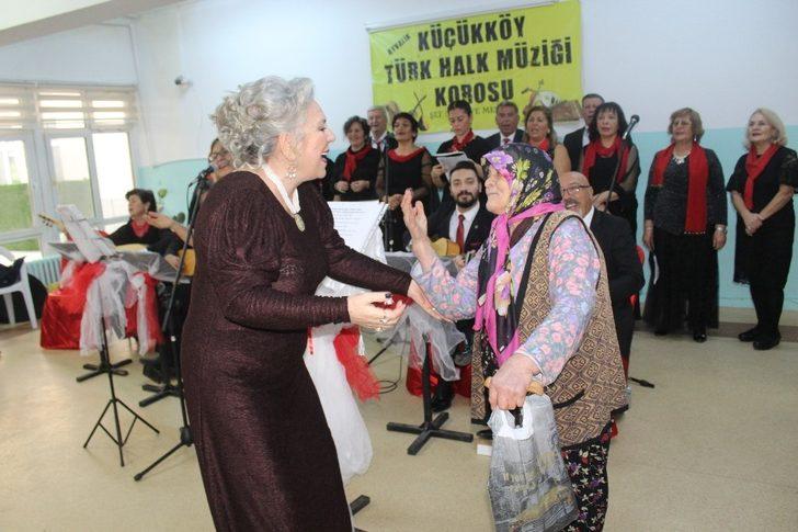 Balıkesir Huzurevi sakinlerine yılbaşı konseri G2