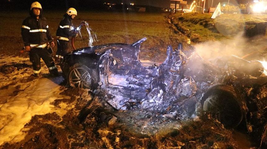 Kahramanmaraş'ta feci kaza! Hurdaya dönen araçtan sağ çıktılar