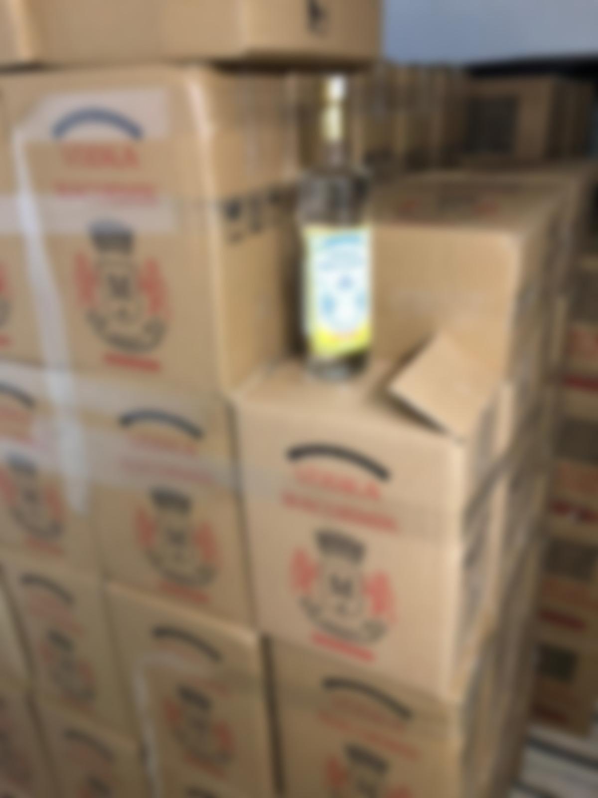 Marmaris'te yılbaşı &ouml;ncesi şok baskın! Etiketlerini bile basmışlar!