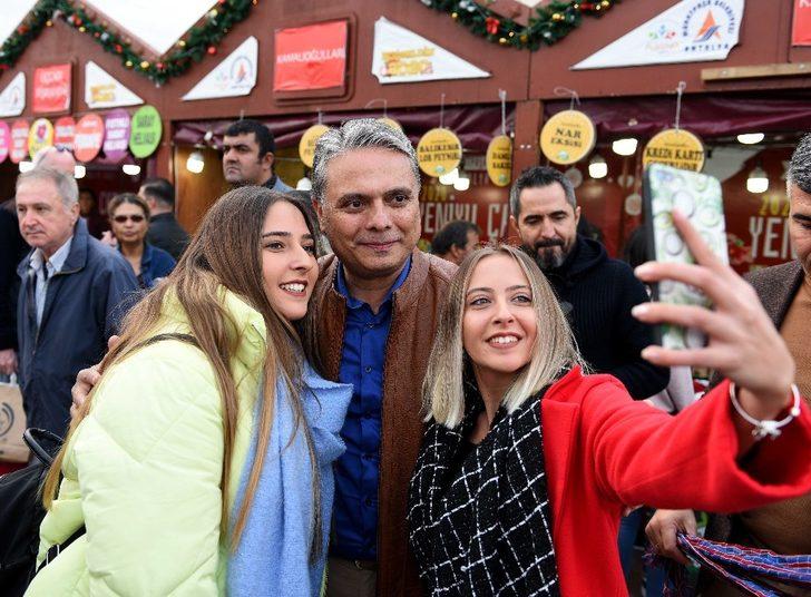 Muratpaşa’da yapay kar mutluluğu G3