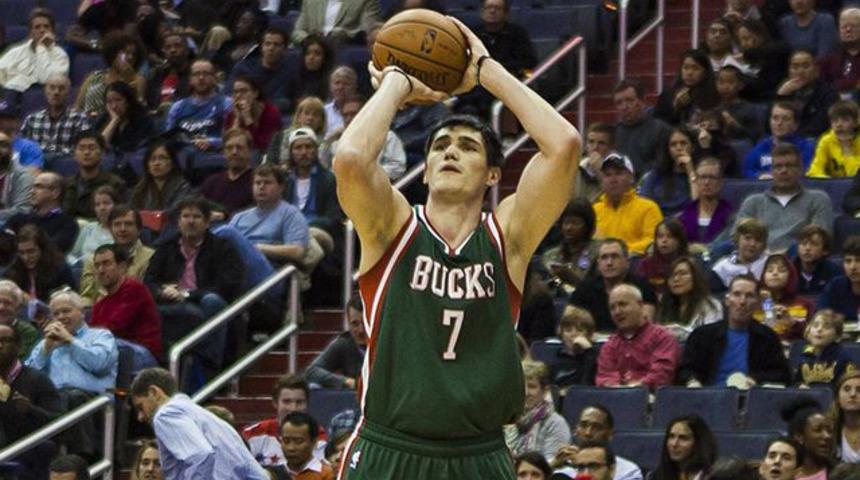 Ersan İlyasova yıldızlaştı, Bucks kazandı