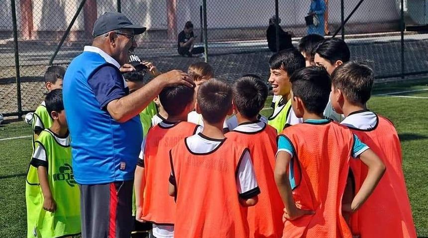 Kars &lsquo;ağabeyini&rsquo; kaybetti