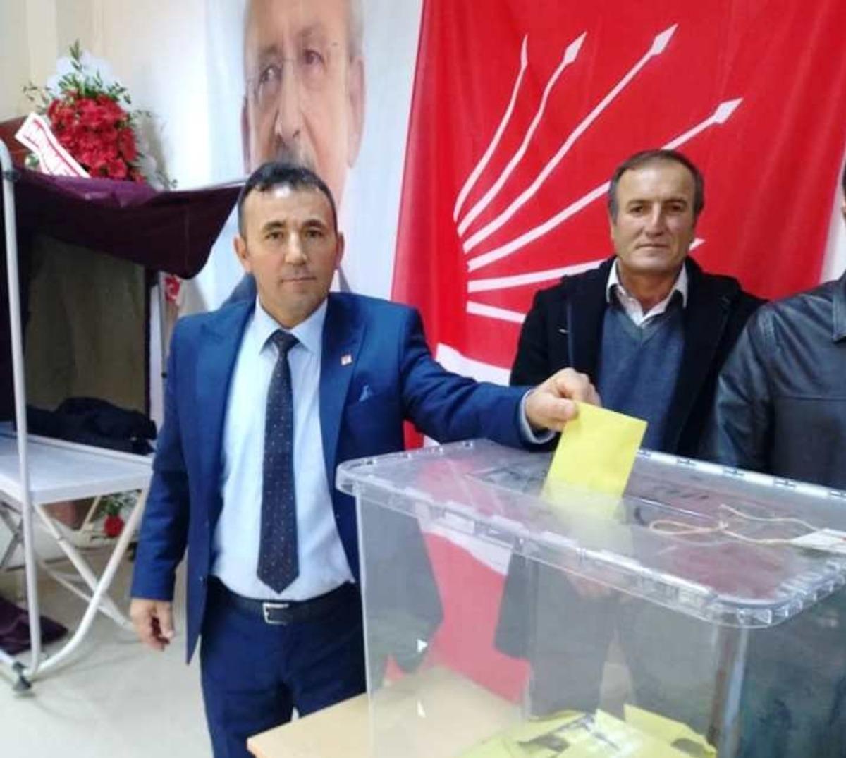 CHP&rsquo;de il&ccedil;e kongreleri s&uuml;r&uuml;yor