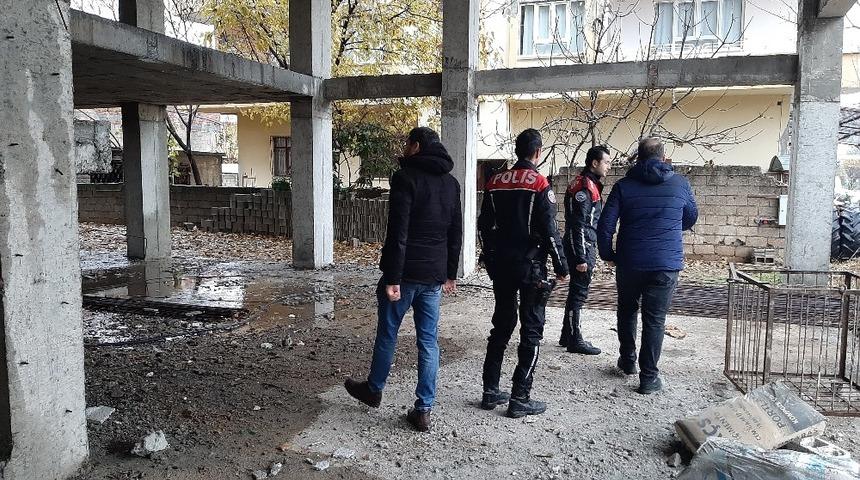 Merdiven demiri hırsızlarına su&ccedil;&uuml;st&uuml;