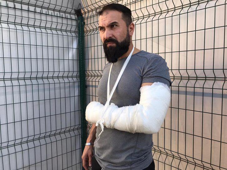 Yunan güvenlik güçlerinin göçmeni darp ettiği anlar kamerada G4