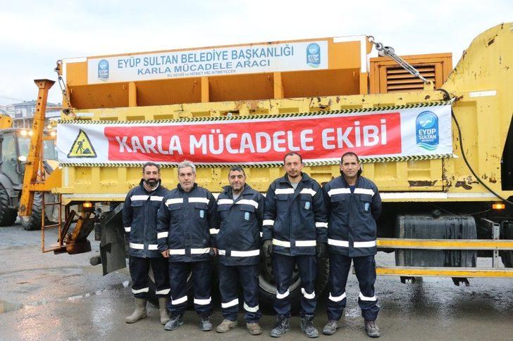 Eyüpsultan Belediyesi özel araçlarıyla kışa hazır G5