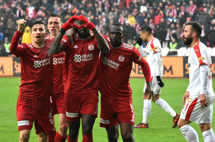 Demir Grup Sivasspor - Göztepe: 1-0 G4