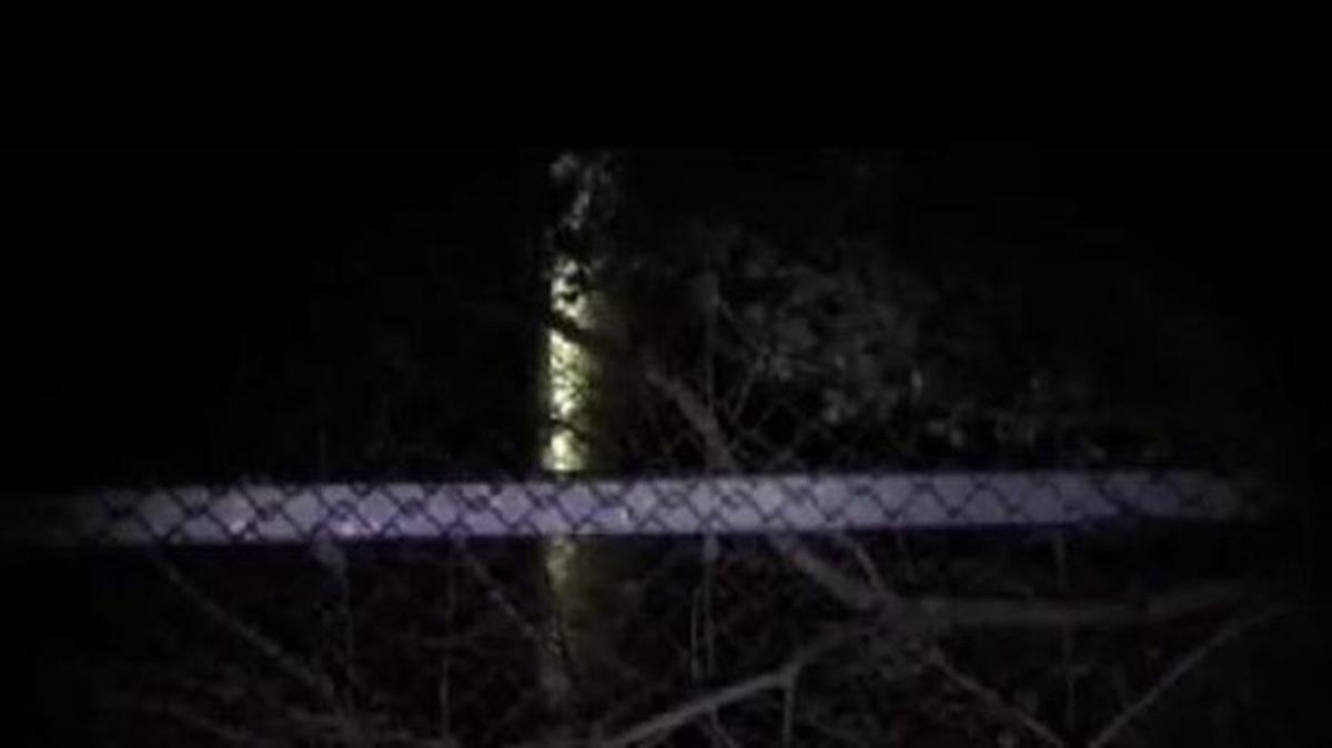 Yunan g&uuml;venlik g&uuml;&ccedil;lerinin g&ouml;&ccedil;meni darp ettiği anlar kamerada