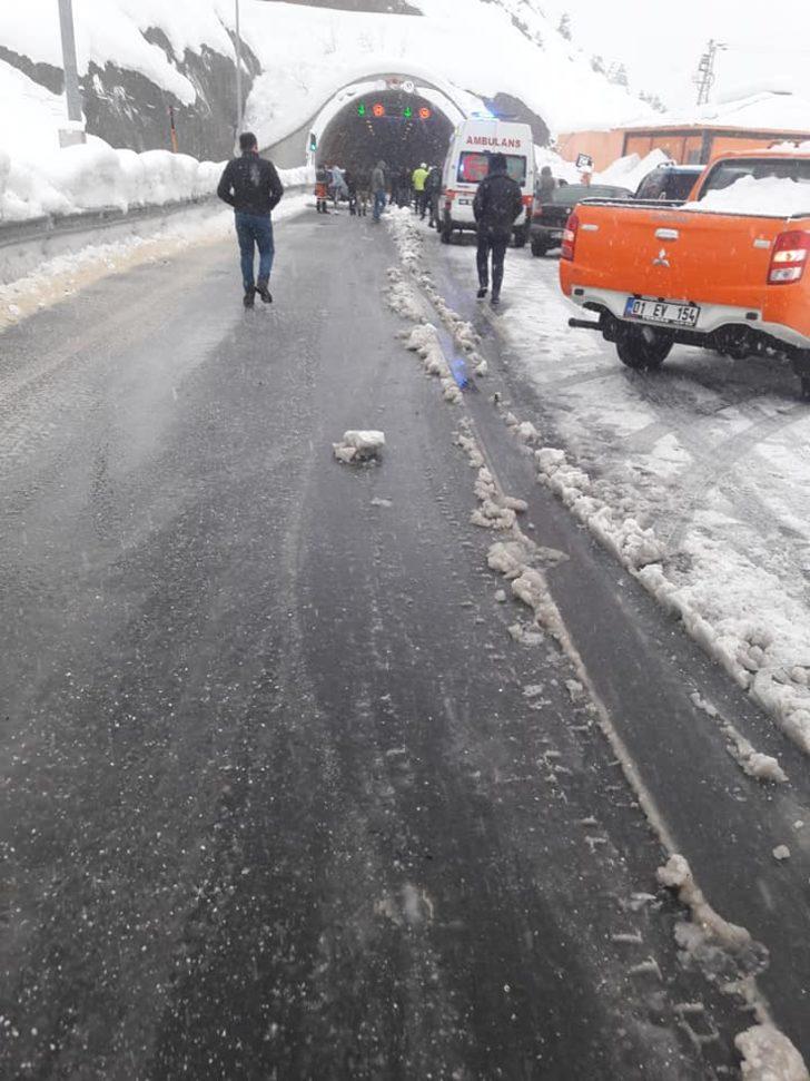 Kahramanmaraş'ta zincirleme kaza! Otomobilden fırladı G4