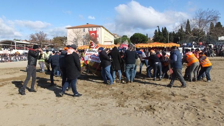 2019 yılının son deve güreşi Gömeç’te yapıldı G4