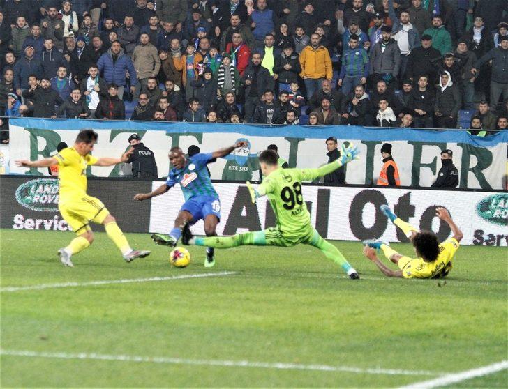 ÖZET | Çaykur Rizespor - Fenerbahçe maç sonucu: 1-2 G5