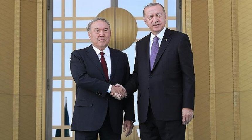 Cumhurbaşkanı Erdoğan Nazarbayev ile telefonda görüştü