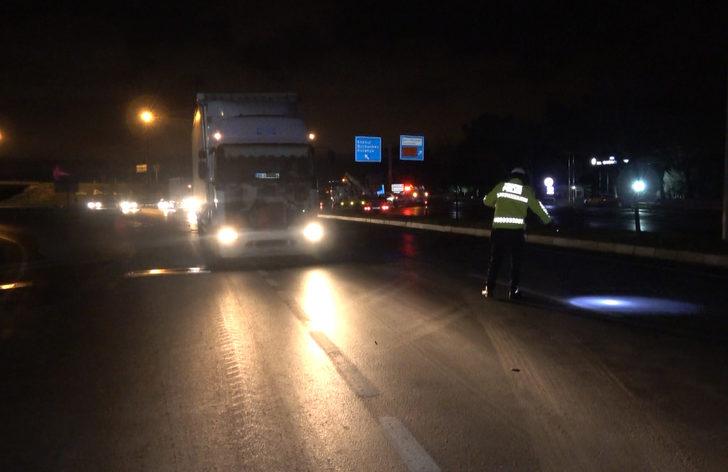 Balıkesir'de facianın eşiğinden dönüldü! 3 araç birbirine girdi! G3