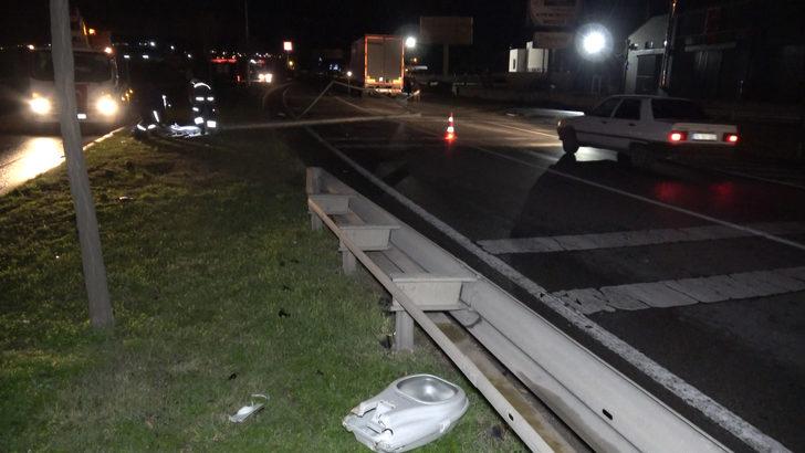 Balıkesir'de facianın eşiğinden dönüldü! 3 araç birbirine girdi! G4