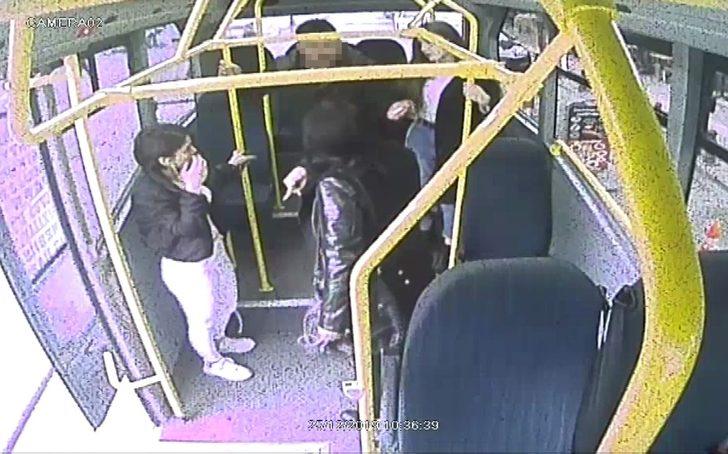 İstanbul'da minibüste 'taciz' iddiası! O anlar böyle görüntülendi G2