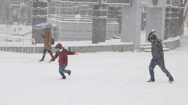 Konya'da okullar tatil mi, Konya Valiliği açıkladı mı? (30 Aralık pazartesi bugün Konya'da hangi ilçelerde okullar tatil)