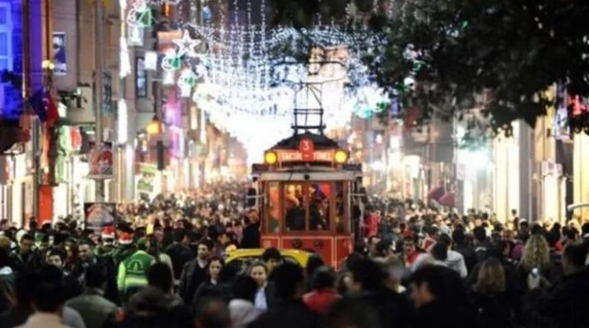 31 aralık yarım g&uuml;n resmi tatil mi?  31 aralık okullar tatil mi?