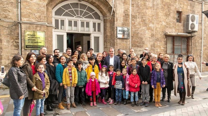 Başkan Seçer: "Mersin toplumuyla, birikimiyle güzel"