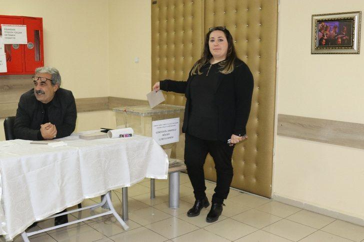 TTGA’nın Güneydoğu Anadolu Bölge Temsilcisi Selda Çiçek Veske oldu G2