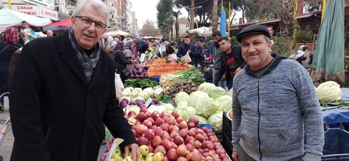 Yeni yıl &ouml;ncesi &Ouml;demiş pazarına yoğun ilgi